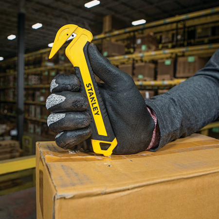 Stanley STHT10356-0, Cutter pentru carton cu maner cauciucat, lama tip carlig [5]