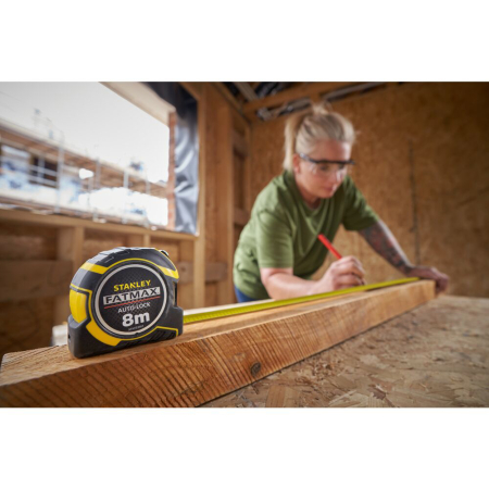Stanley XTHT0-33501, ruleta autolock fatmax 8m, Mylar®, BladeArmor, magnet fix, 8m x 32mm + un carlig detasabil, blister [18]