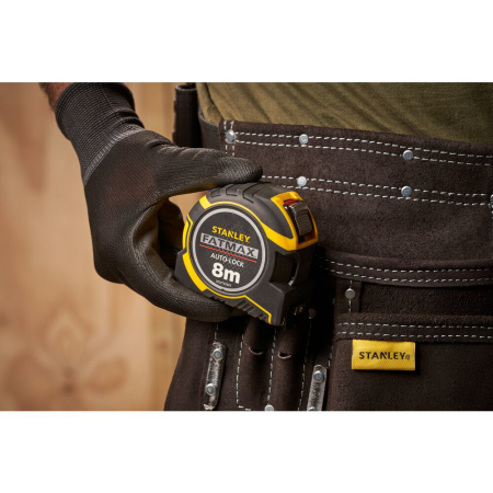Stanley XTHT0-33501, ruleta autolock fatmax 8m, Mylar®, BladeArmor, magnet fix, 8m x 32mm + un carlig detasabil, blister [4]