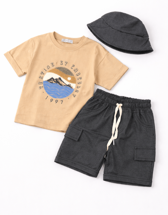 Set băieți 3 piese de vară cu tricou, pantaloni scurți și pălărie [3]