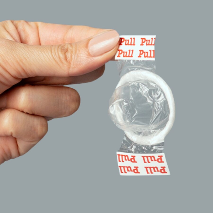 Prezervative UNIQ Pull fara latex cu benzi aplicare rapida, ultra subtiri, 3 bucati [3]