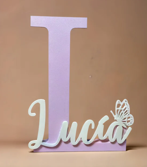 Inițială decorativă personalizată [5]