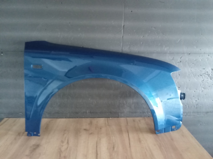 Aripa fata dreapta Audi A4 B6 2000-2004 albastru LZ5C [1]
