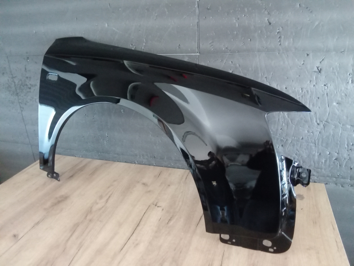 Aripa fata dreapta Audi A4 B6 2000-2004 Negru LZ9W [2]