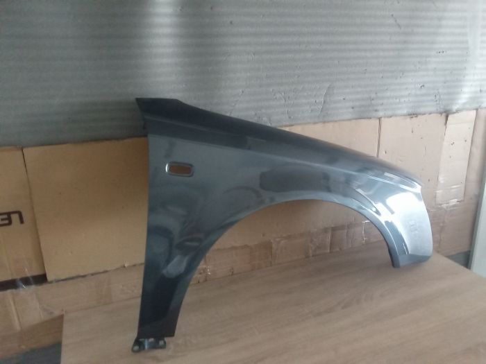 Aripa fata dreapta Audi A4 B7 2004-2007 Gri LX7Z [3]