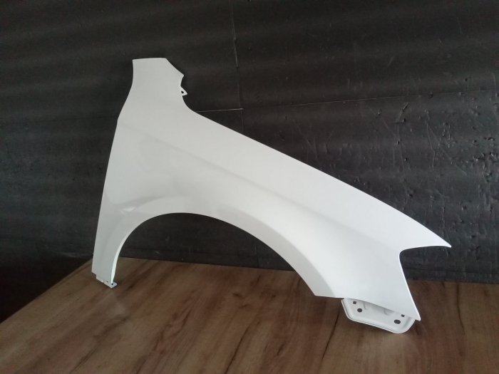 Aripa fata dreapta Volkswagen Passat B7 2010-2014 vopsita alb lb9a [2]
