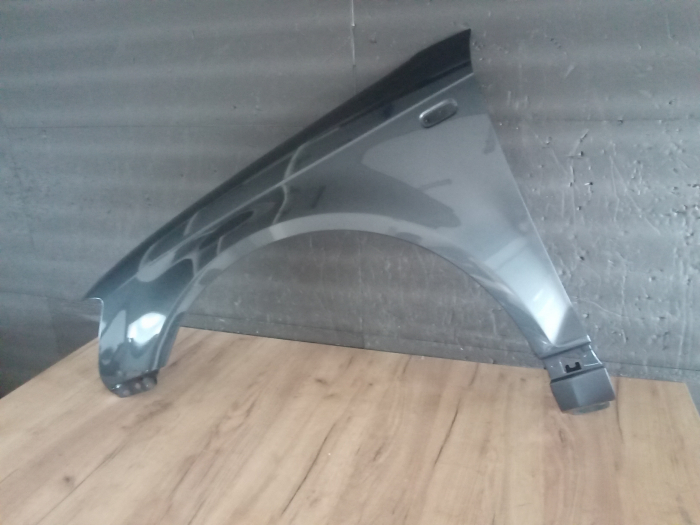 Aripa fata stanga Audi A3 8P 2003-2008 gri LX7Z [3]