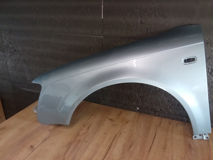 Aripa fata stanga Audi A4 B7 2004-2007 gri LY7G [3]