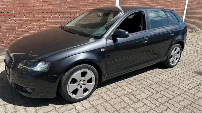 Aripi fata Negru Gri Albastru Galben Rosu Verde Alb Auriu Audi A3 8P 2003-2008 VOPSITA TU Alegi culoarea [5]