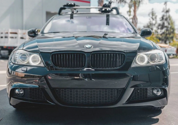 Bara fata sport M BMW E90 E91 LCI 2008-2012 cu spalator far, senzori PDC vopsit orice culoare [2]