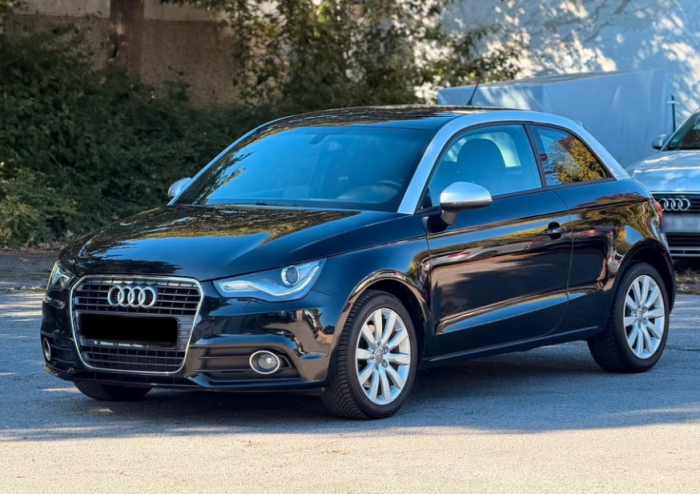 Grila stanga proiector Bara fata Audi A1 2010-2015 [2]
