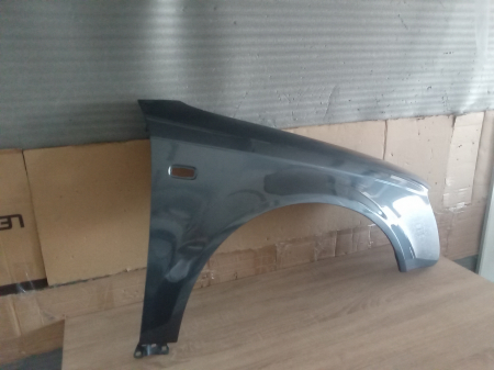 Aripa fata dreapta Audi A4 B7 2004-2007 Gri LX7Z [2]