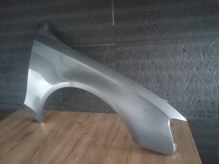 A4 B8 2007-2011 - Aripa fata dreapta Audi A4 B8 2007-2011 gri LY7G