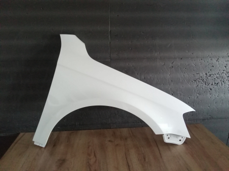 Passat B7 2010-2014 - Aripa fata dreapta Volkswagen Passat B7 2010-2014 vopsita alb lb9a