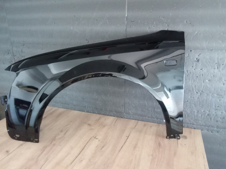 A4 B6 2000-2004 - Aripa fata stanga Audi A4 B6 2000-2004 Negru LZ9W