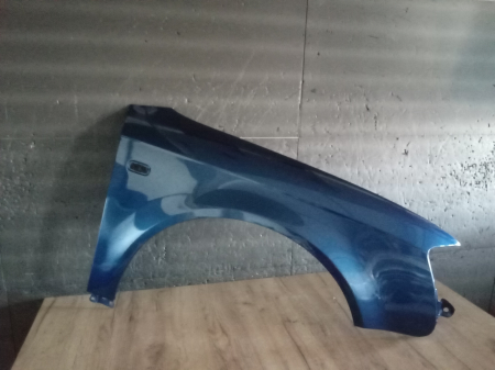 A4 B7 2004-2007 - Aripa fata stanga Audi A4 B7 2004-2007 Albastru LZ5C