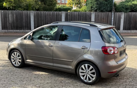 Aripa stanga fata MARO LA8X Volkswagen Golf Plus 2005-2014 VOPSITA TU Alegi culoarea [1]
