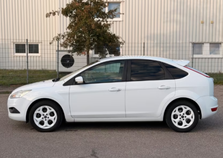 Aripi fata Alb Frozen white Ford Focus MK2 II Facelift 2008-2011 VOPSITE TU Alegi culoarea [1]