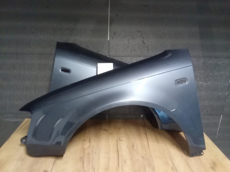 A4 B7 2004-2007 - Aripi fata stanga, dreapta Audi A4 B7 2004-2007 Gri LX7Z