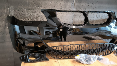 Bara fata Pachet Exterior M LOOK Negru Gri Auriu Albastru Verde BMW Seria 5 E60 E61 + Facelift VOPSITA TU Alegi culoarea [4]