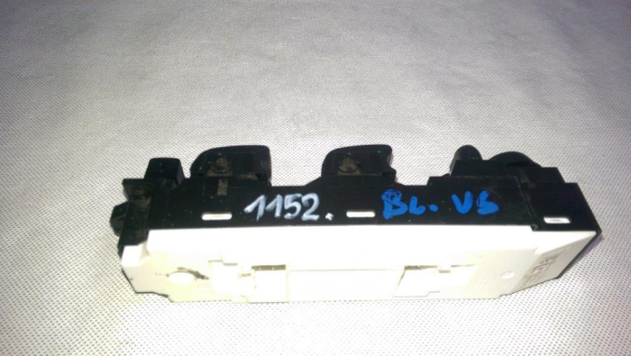 Bloc butoane geamuri si oglinzi usa fata stanga Mazda 3 BL, an 2008-2013 [2]