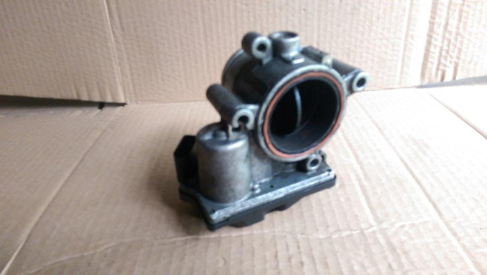 Clapeta acceleratie Audi A4 B8, motor 2.0tdi, cod A2C59512935, an 2008-2016 [2]