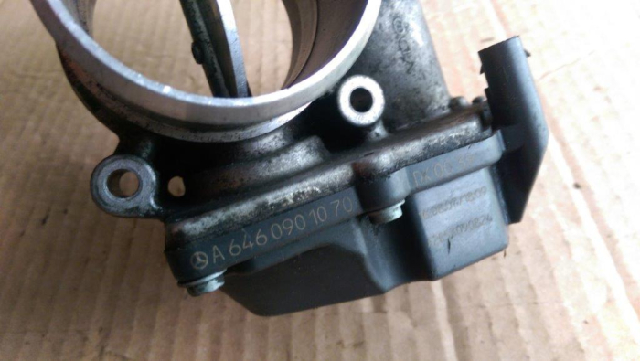 Clapeta acceleratie pentru Mercedes Vito W639, motorizare 2.2 diesel, cod A6460901070   ,   A2C53090824 [3]