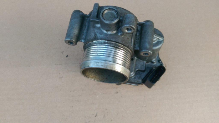Clapeta acceleratie pentru Volkswagen Golf 6, motorizare 2.0 diesel, cod 03L128063K   ,   A2C53369978 [3]