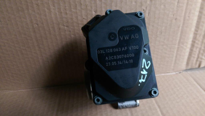 Clapeta acceleratie VW Tiguan, motor 2.0 tdi, cod 03L128063AF, A2C83076000, an 2007-2016 [3]