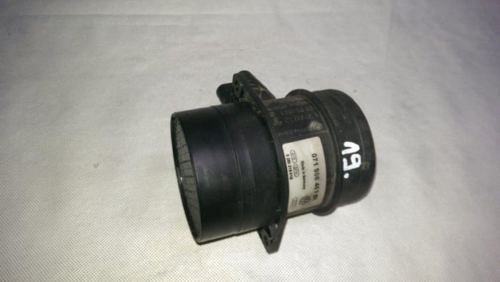 Debitmetru aer VW Golf 4, 2.8 benzina, 071906461BX, 0280218017, 071906461B, an 1997-2007 [2]