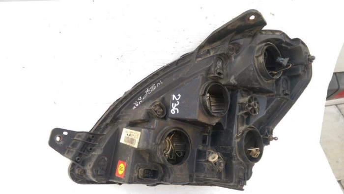 Far dreapta Iveco Daily 4, 69500003, an 2006-2011 [3]