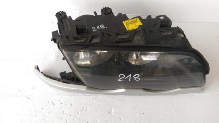 Far dreapta BMW Seria 3 E46, nonfacelift, cu ornament far, 6902746, an 1998-2001 [4]