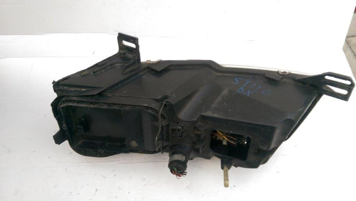 Far dreapta Fiat Stilo, model 3 usi, an 2001-2007 [4]