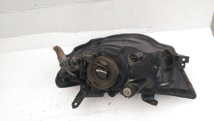 Far dreapta Mitsubishi L200, MN146192, an 2006-2010 [4]