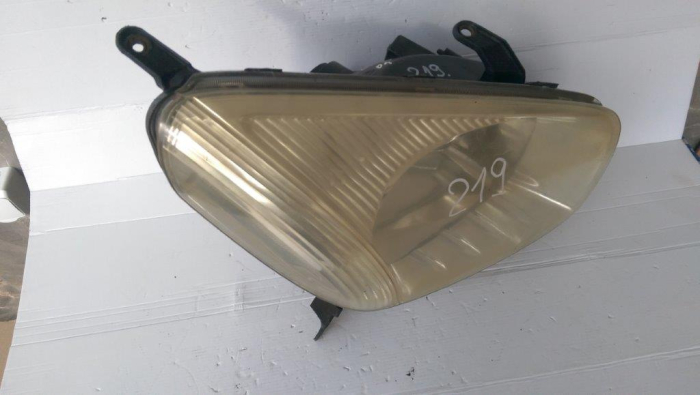 Far dreapta Toyota Rav 4 XA20, 2000-2005 [2]