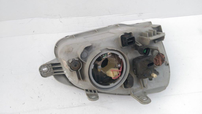 Far stanga Hyundai Santa Fe 1, 92101-26XXX, an 2001-2006 [4]