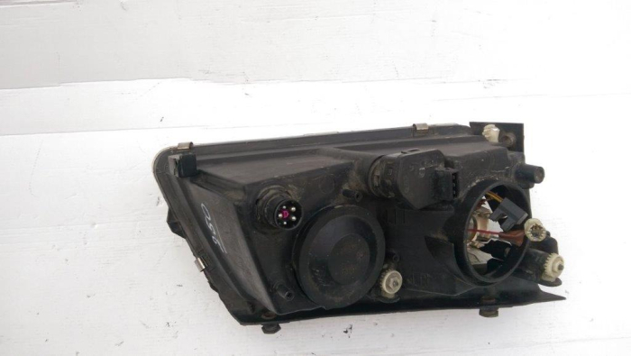 Far stanga VW Passat B5, an 1996-2000 [4]