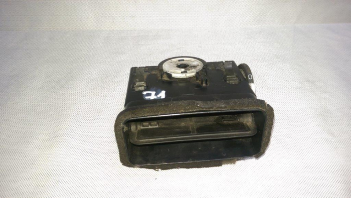 Grila aer, gura ventilatie bord dreapta Opel Astra H, 2446573129, fara ornament, an 2004-2010 [3]