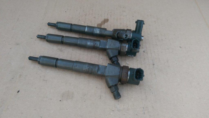 Injector Alfa Romeo 156, motor 1.9jtd, cod 0445110111, an 1996-2007 [2]