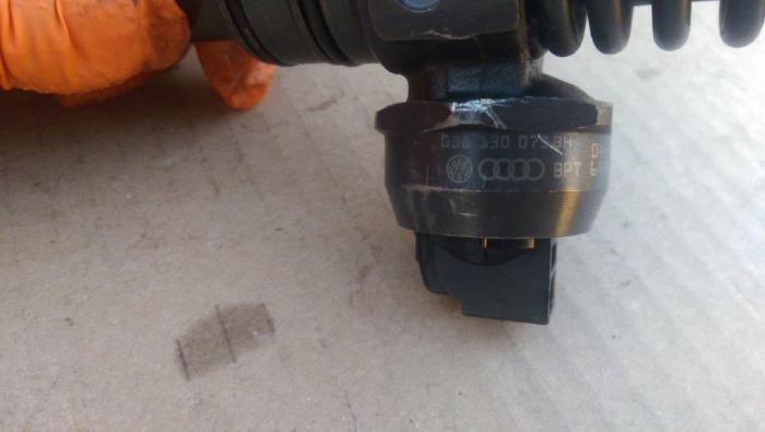 Injector Audi A4 B7, 1.9 tdi, 038130073BH, PDB046, an 2004-2007 [3]