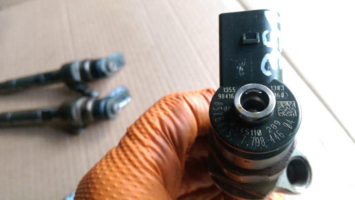 Injector BMW Seria 1 E81 E87, Seri 3 E90 E91, motor 2.0 d, N47, cod 7798446, 0445110289, an 2004-2011 [4]
