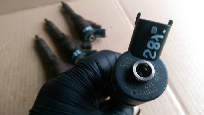 Injector Citroen C5 II, motor 2.0 hdi, cod 0445110044, 9637536080, an 2001-2008 [4]