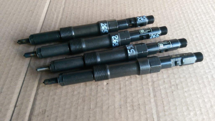 Injector Ford Mondeo Mk3, motor 2.2 Tdci, 6S7Q-9K546-AA, an 2000-2007 [3]