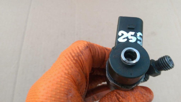 Injector Mercedes C-class  W203, motor 2.2cdi, cod 0445110189, an 2000-2006 [4]
