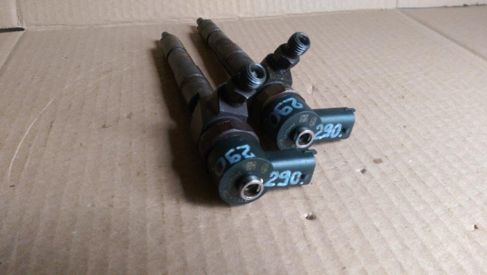Injector Opel Vectra C, motor 1.9cdti, cod 0445110243, an 2004 – 2008 [3]