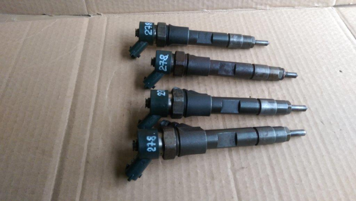 Injector Renault Trafic, Opel Vivaro, motor 1.9dci, cod 7700111014, 0445110021, an 2000-2010 [2]