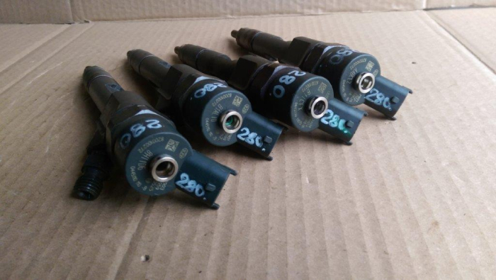Injector Renault Trafic, Opel Vivaro, motor 1.9dci, cod 8200100272, 0445110110, an 2001-2010 [4]