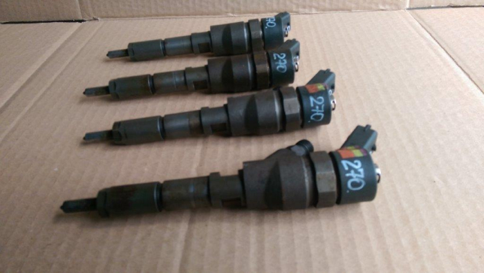 Injector Peugeot 307, motor 2.0 hdi, cod 0445110008, 9635196580, an 2001-2008 [2]