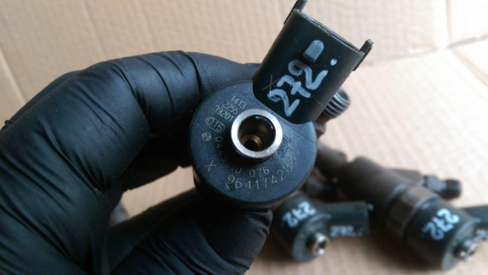 Injector Peugeot 307, motor 2.0 hdi, cod 0445110076, 9641742880, an 1999-2006 [4]