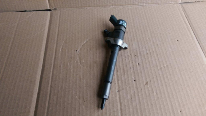 Injector Peugeot 407, motor 1.6 hdi, cod 0986435126, 1609849680, an 2004-2010 [3]
